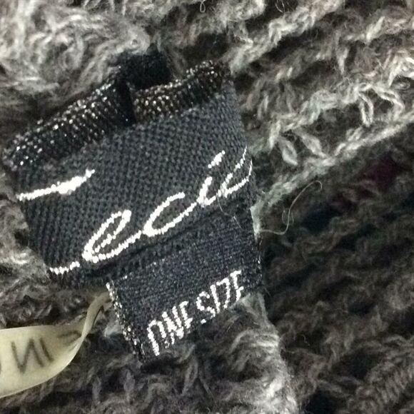 Cecico lacy crochet elasticized Infinity scarf❤️SALE - Picture 4 of 6